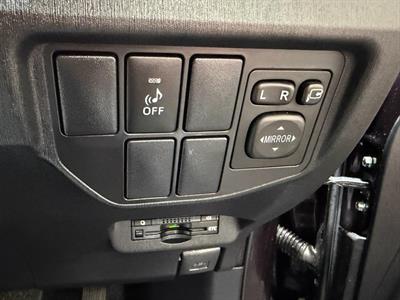 2013 Toyota Prius - Thumbnail