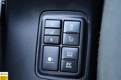 2018 Toyota Aqua - Thumbnail