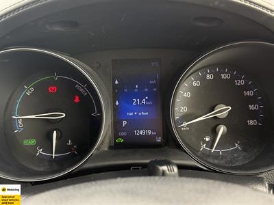 2017 Toyota C-HR - Thumbnail