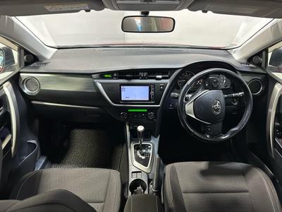 2014 Toyota Auris - Thumbnail