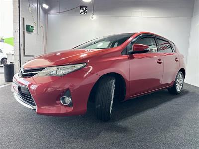 2014 Toyota Auris - Thumbnail