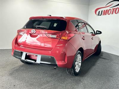 2014 Toyota Auris - Thumbnail