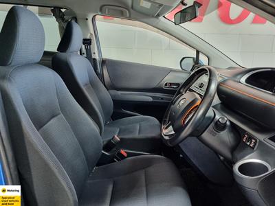 2016 Toyota Sienta - Thumbnail