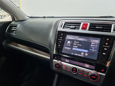2016 Subaru Outback - Thumbnail
