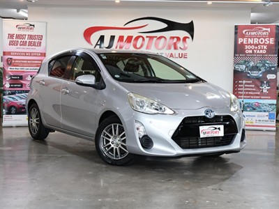 2015 Toyota Aqua - Thumbnail