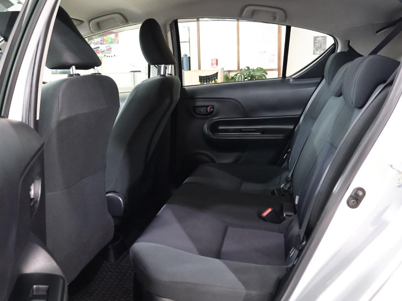 2015 Toyota Aqua