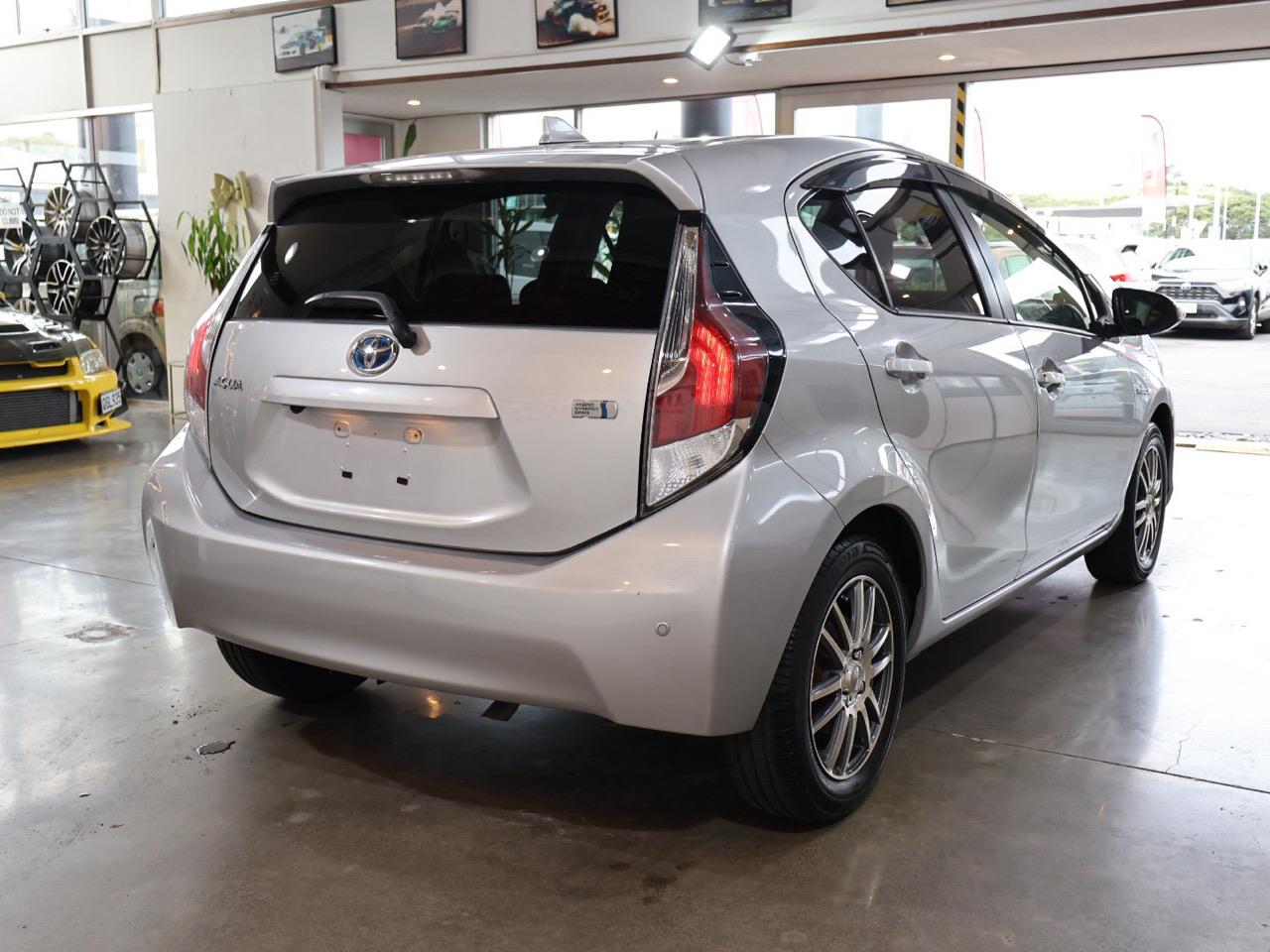 2015 Toyota Aqua
