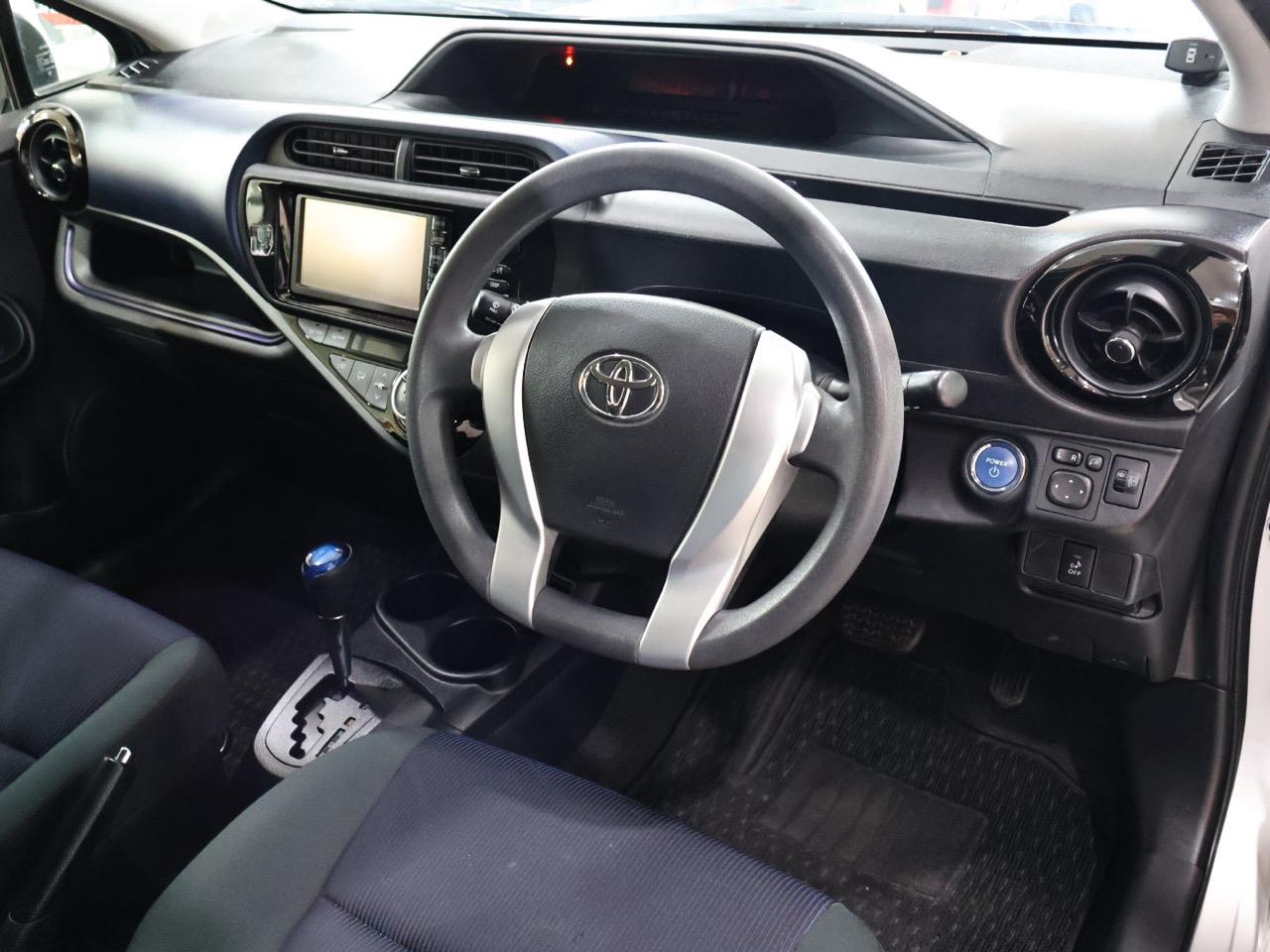 2015 Toyota Aqua