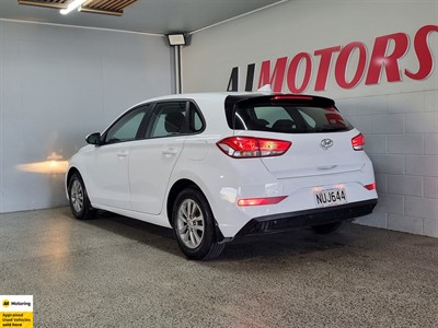 2021 Hyundai i30 - Thumbnail