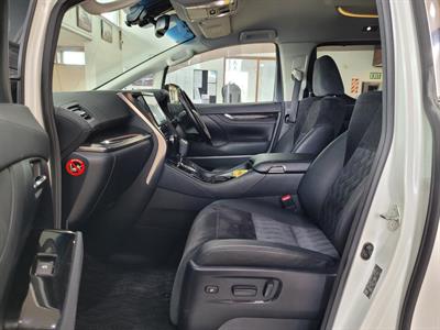 2016 Toyota Vellfire - Thumbnail