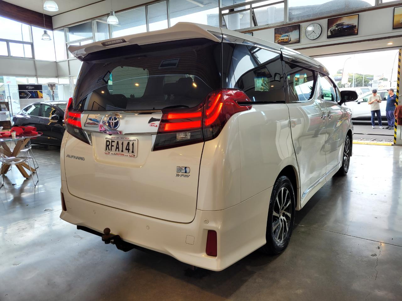 2016 Toyota Vellfire