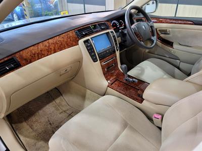 2007 Toyota Crown - Thumbnail