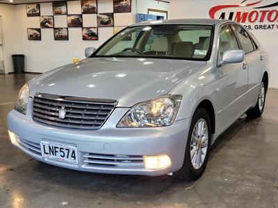 2007 Toyota Crown - Thumbnail