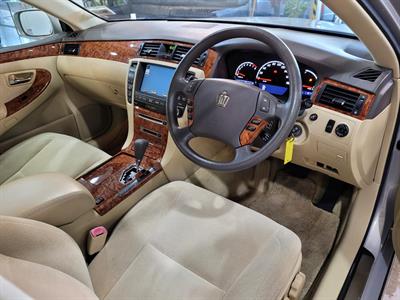 2007 Toyota Crown - Thumbnail
