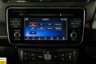 2018 Nissan Leaf - Thumbnail