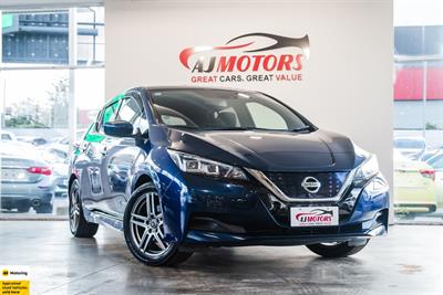 2018 Nissan Leaf - Thumbnail