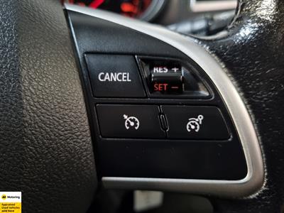 2016 Mitsubishi Triton - Thumbnail