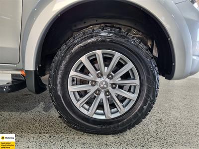 2016 Mitsubishi Triton - Thumbnail
