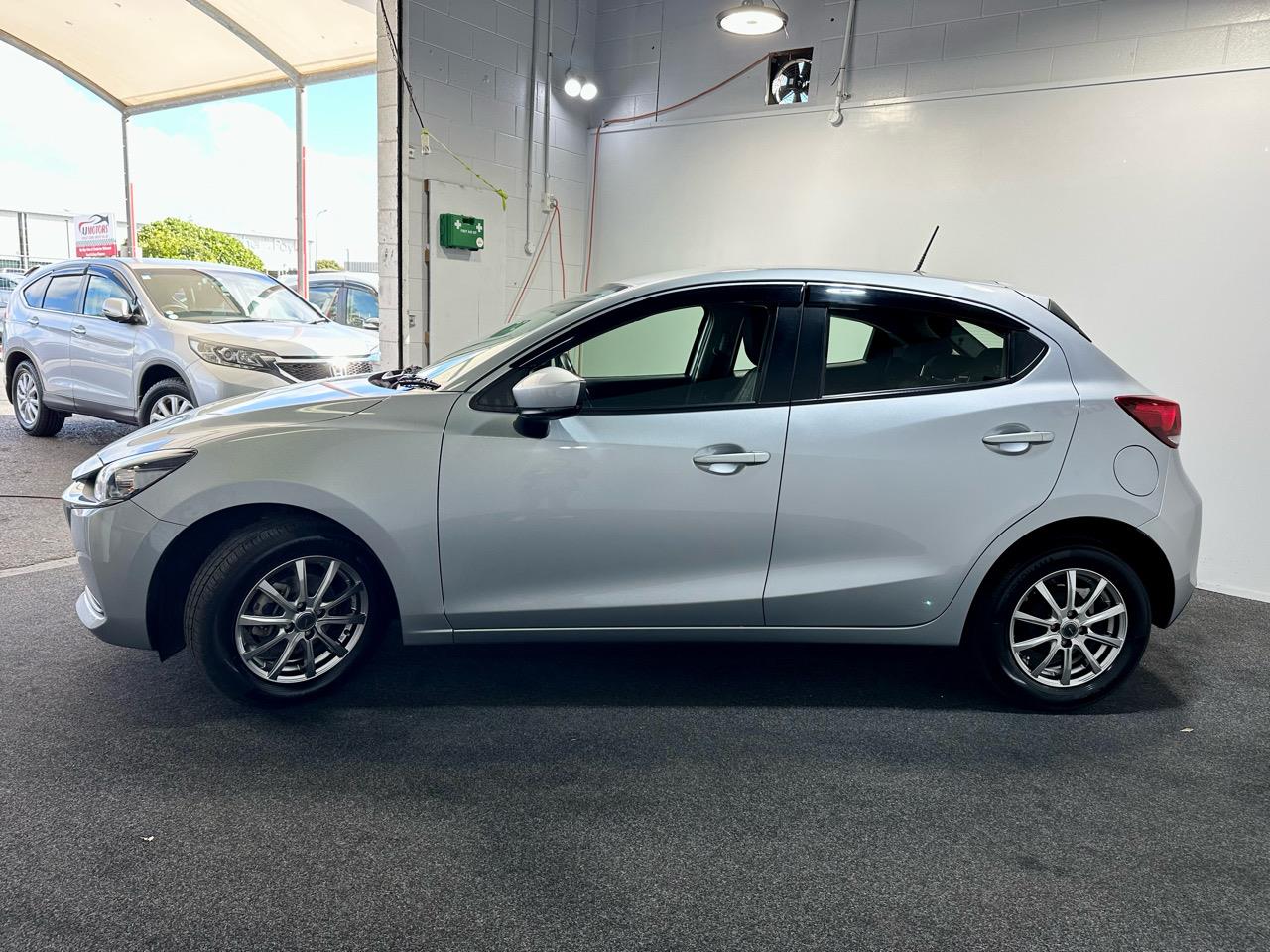 2019 Mazda Demio