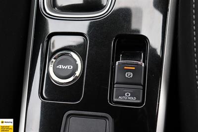 2021 Mitsubishi Outlander - Thumbnail