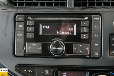 2020 Toyota Aqua - Thumbnail