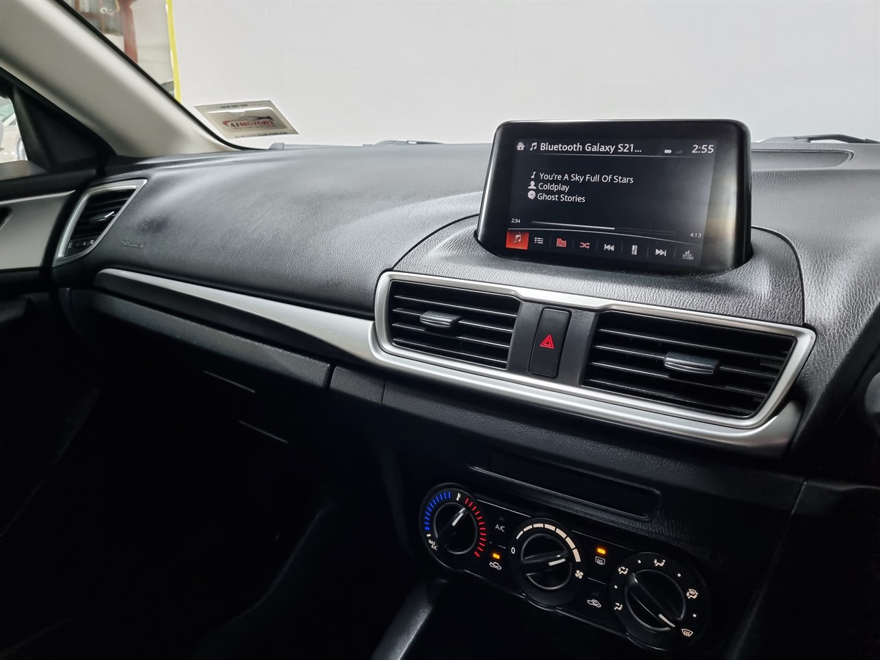 2018 Mazda Axela