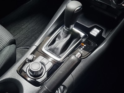 2018 Mazda Axela - Thumbnail