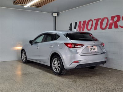 2018 Mazda Axela - Thumbnail
