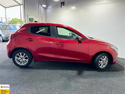 2016 Mazda Demio - Thumbnail