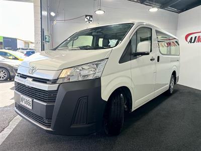 2021 Toyota Hiace - Thumbnail