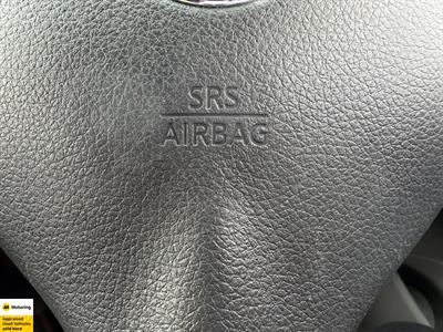 2017 Nissan NV350 - Thumbnail