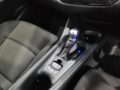 2018 Toyota C-HR - Thumbnail