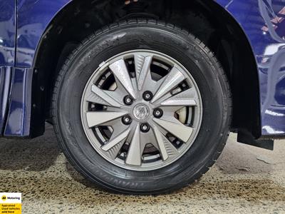 2018 Nissan Serena - Thumbnail
