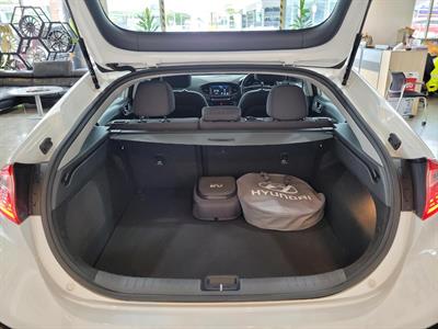 2019 Hyundai IONIQ - Thumbnail