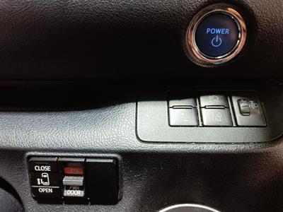 2018 Toyota Sienta - Thumbnail