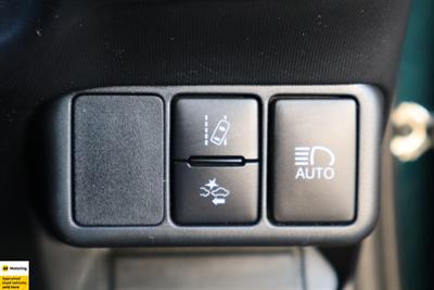 2019 Toyota Aqua - Thumbnail