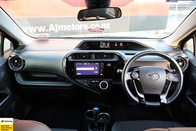 2019 Toyota Aqua - Thumbnail