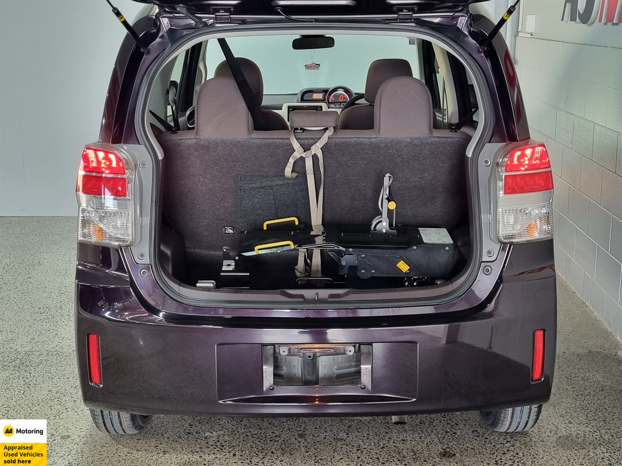 2017 Toyota Spade