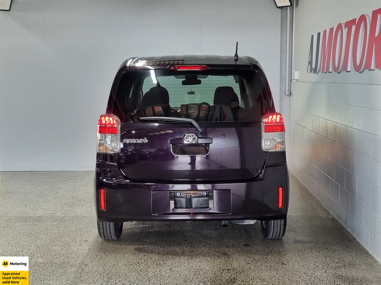 2017 Toyota Spade