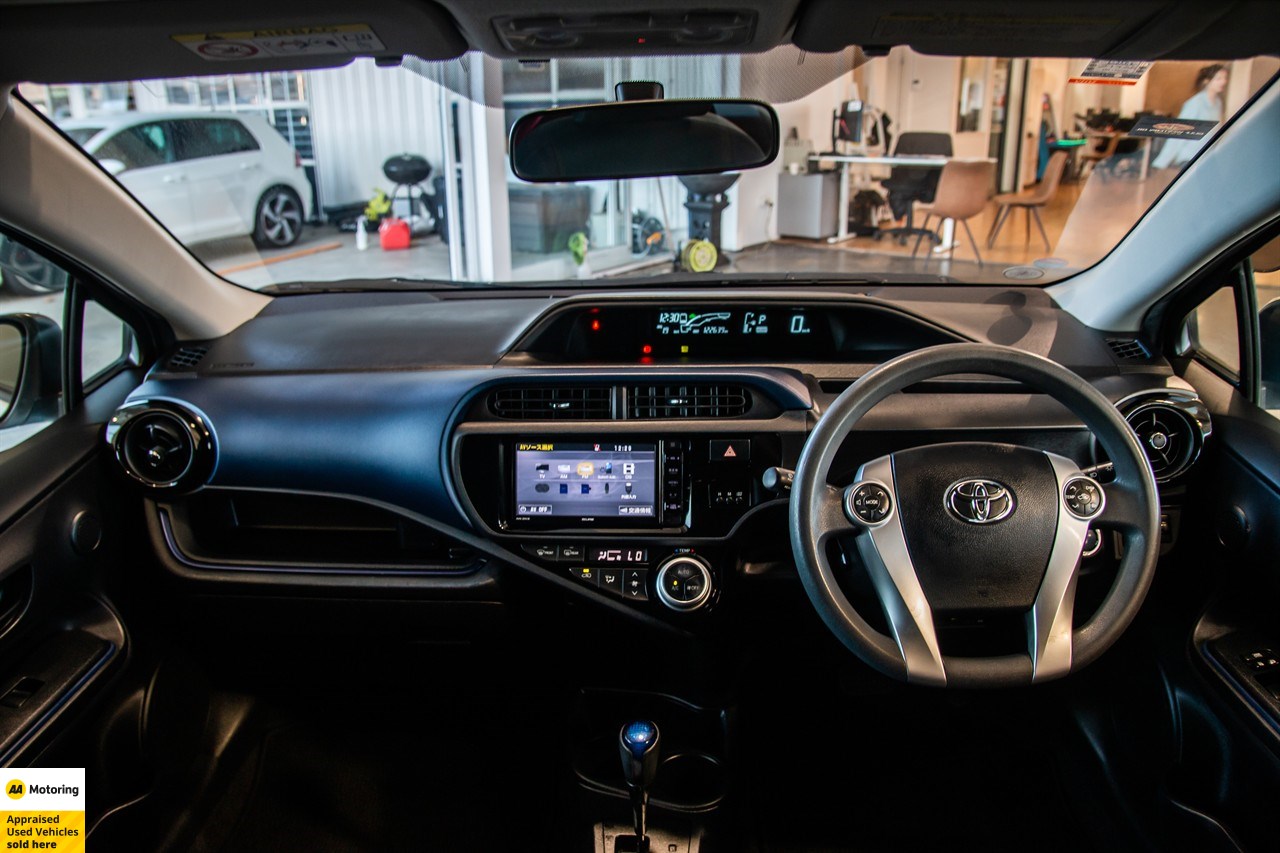 2015 Toyota Aqua