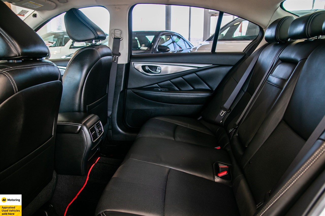 2014 Nissan Skyline