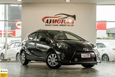 2014 Toyota Aqua - Thumbnail