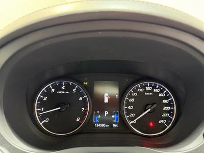 2022 Mitsubishi Outlander - Thumbnail