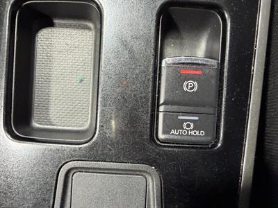 2022 Mitsubishi Outlander - Thumbnail