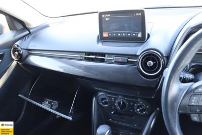 2015 Mazda Demio - Thumbnail