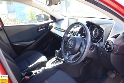 2015 Mazda Demio - Thumbnail