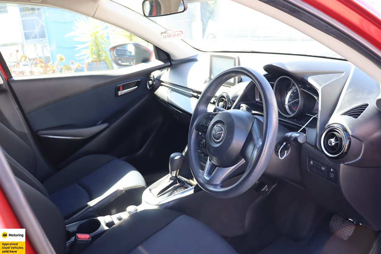 2015 Mazda Demio