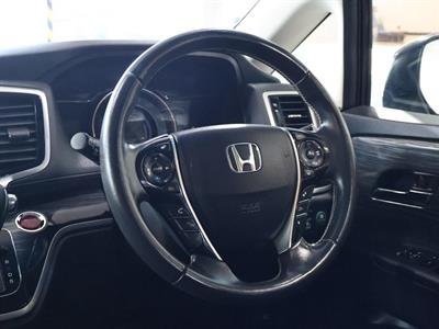 2016 Honda Odyssey - Thumbnail