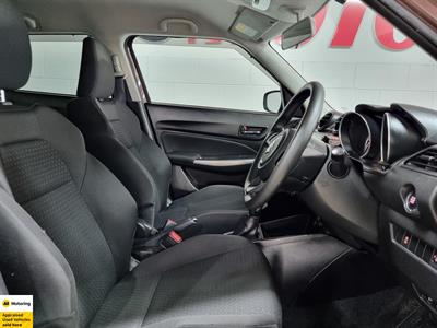 2017 Suzuki Swift - Thumbnail
