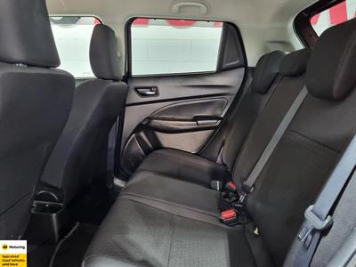 2017 Suzuki Swift - Thumbnail
